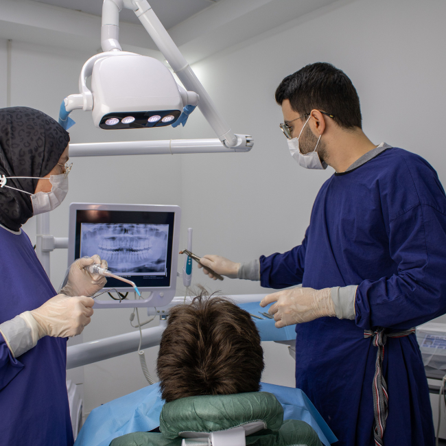 Single implant case 07